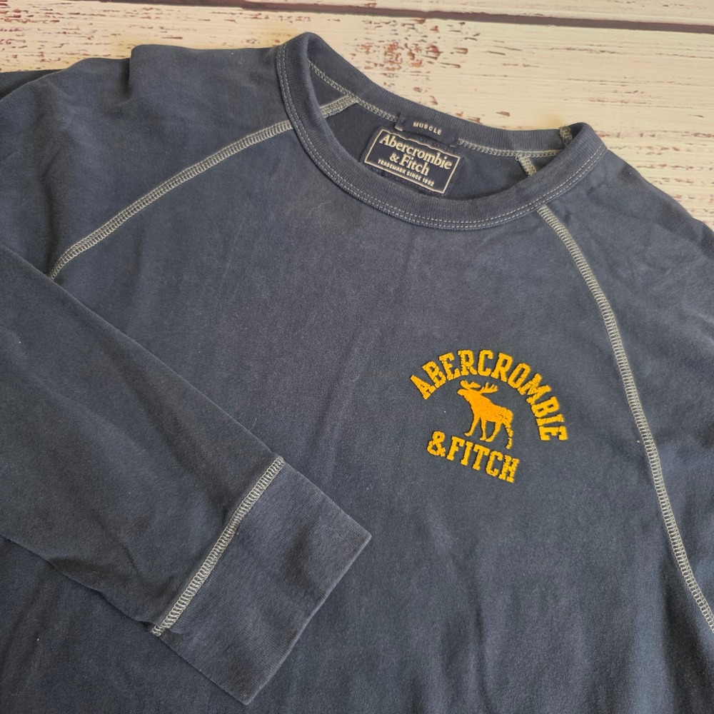 Abercrombie & Fitch Mens Muscle Fit Long Sleeve T-Shirt Navy Blue Logo Large